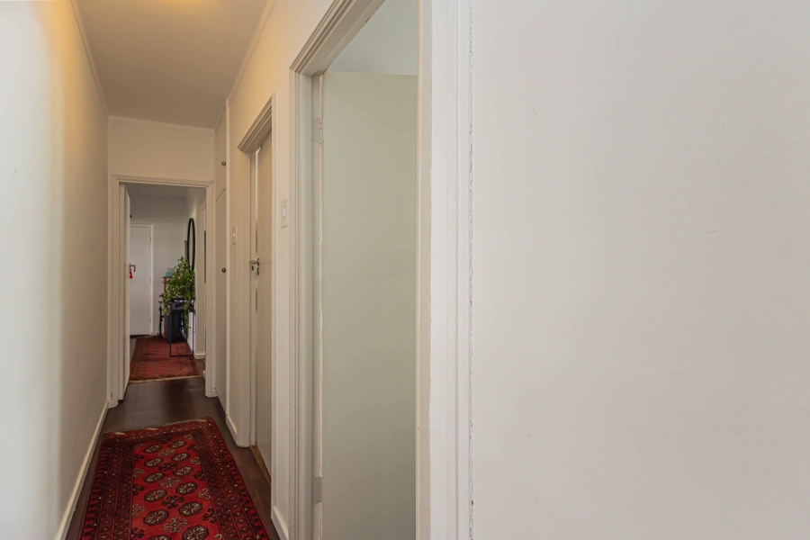 To Let 2 Bedroom Property for Rent in Sea Point Western Cape